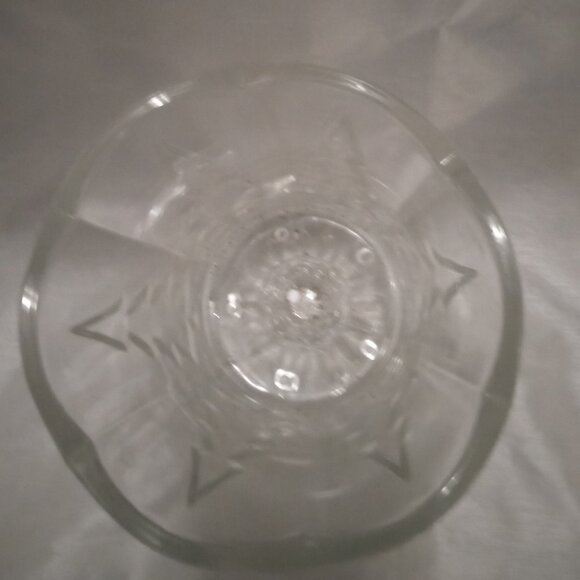 Glass holiday vase 7.5" 3-D christmas trees on outside Christman in July event - Picture 4 of 5